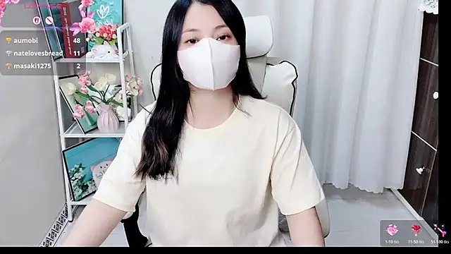 Snapshot of phuongnhi_ chatting on 1, 7, 2026 phuongnhi online show from 1, 7, 2026