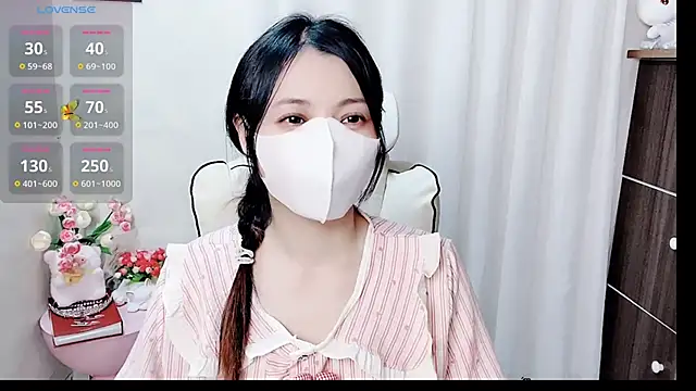 phuongnhi  online show from 19, 4, 2026