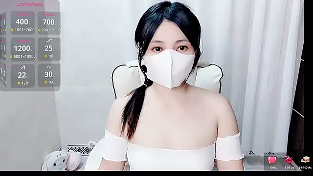 phuongnhi  online show from 27, 3, 2026