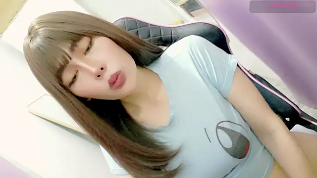 tgirljennie 69 online show from 3, 2, 2026