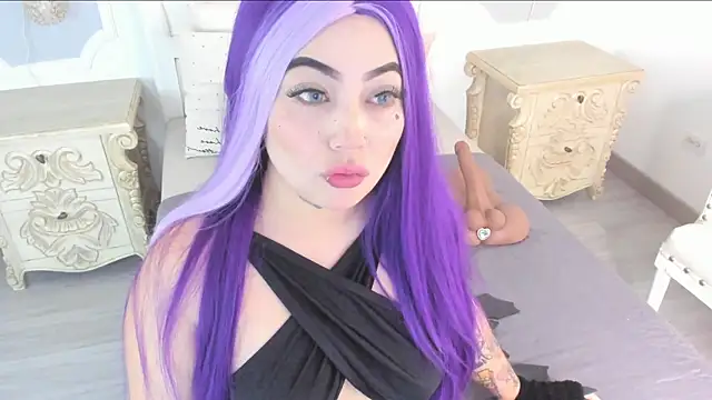 Snapshot of MeganStar__ chatting on 26, 10, 2025 MeganStar online show from 26, 10, 2025