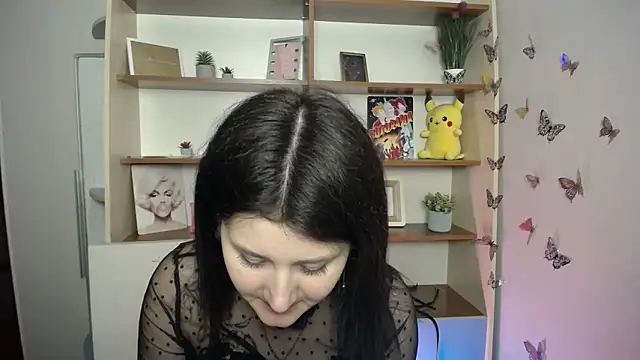 Katrin kiss  online show from 9, 4, 2026