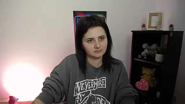 Katrin kiss  online show from 1, 10, 2025