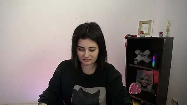 Katrin kiss  online show from 8, 1, 2026