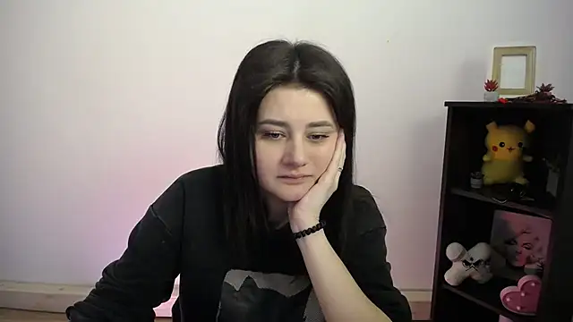 Katrin kiss  online show from 27, 2, 2026