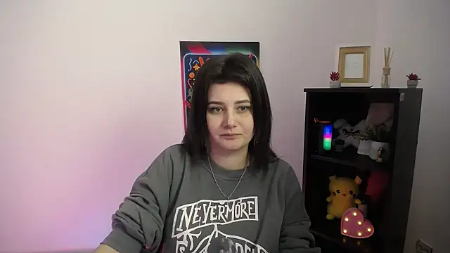 Katrin kiss  online show from 20, 10, 2025