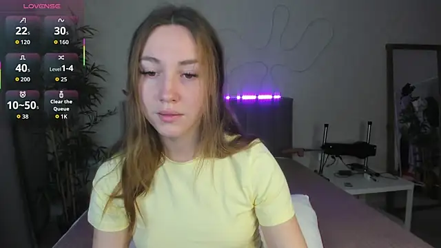 Luna G0ld online show from 16, 10, 2025