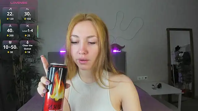 Luna G0ld online show from 19, 10, 2025