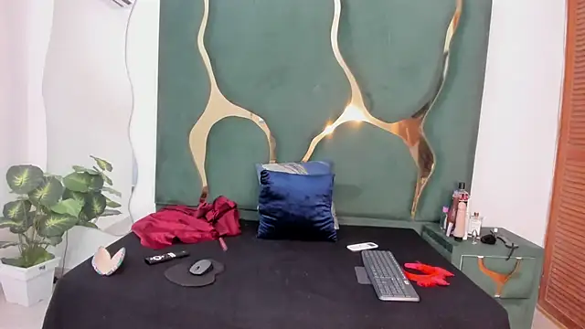 Snapshot of perlaasm chatting on 20, 10, 2025 perlaasm online show from 20, 10, 2025