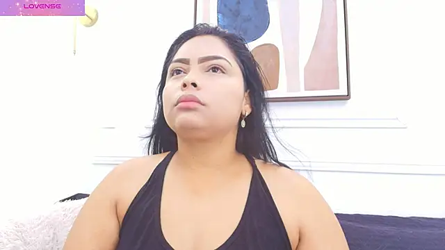 Daisy Price online show from 2, 2, 2026