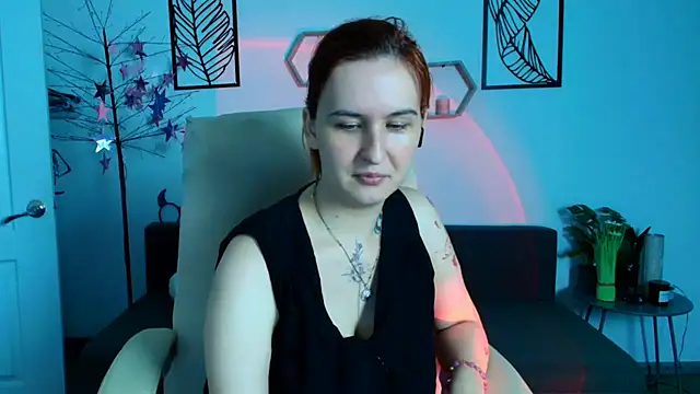 RubyHolmess online show from 20, 9, 2025