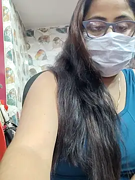 Snapshot of nisha_1110 chatting on 22, 10, 2025 nisha 1110 online show from 22, 10, 2025