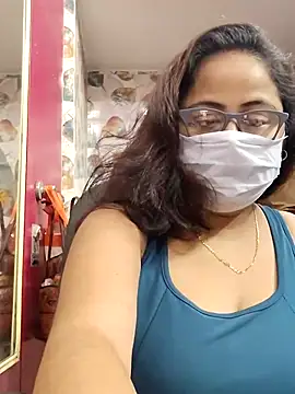 Snapshot of nisha_1110 chatting on 23, 11, 2025 nisha 1110 online show from 23, 11, 2025