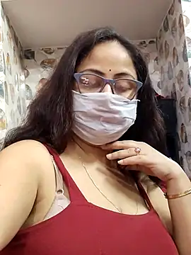 nisha 1110 online show from 13, 4, 2026