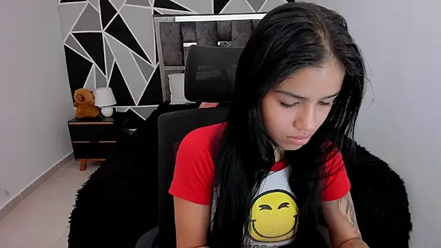 valeria-duarte online show from 6, 3, 2026