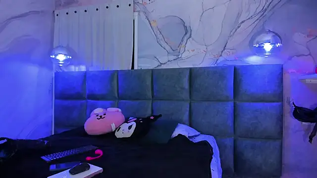 harimoon1 online show from 5, 11, 2025