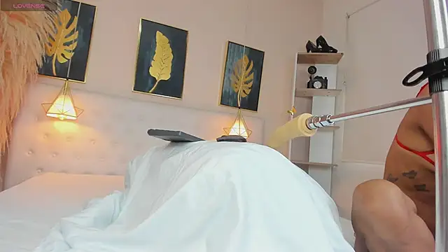 Cinnamon Star online show from 13, 1, 2026