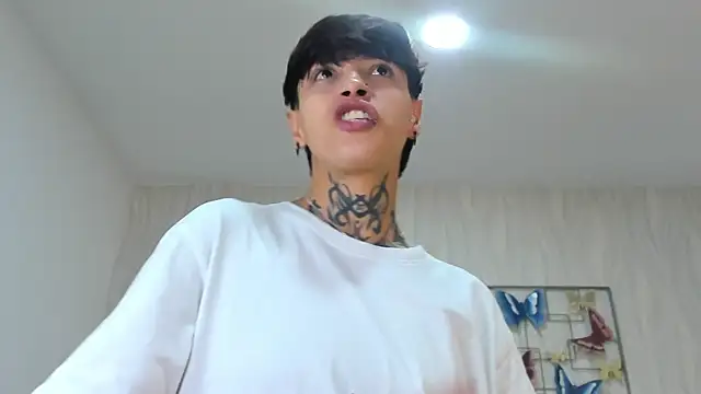 Snapshot of b3k_afrodict chatting on 9, 11, 2025 b3k afrodict online show from 9, 11, 2025