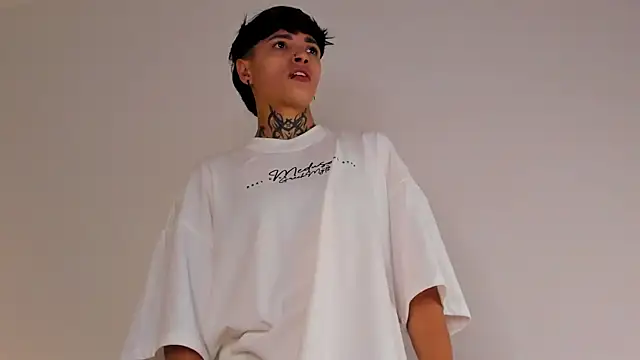 Snapshot of b3k_afrodict chatting on 24, 11, 2025 b3k afrodict online show from 24, 11, 2025