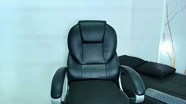 Karla hilton1 online show from 10, 3, 2026