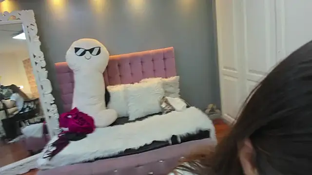 Tammy parker  online show from 5, 11, 2025