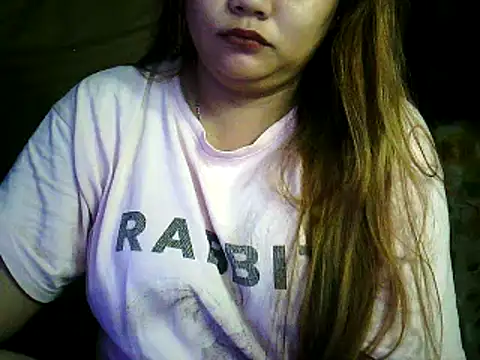 Snapshot of yuana25 chatting on 28, 11, 2025 yuana25 online show from 28, 11, 2025