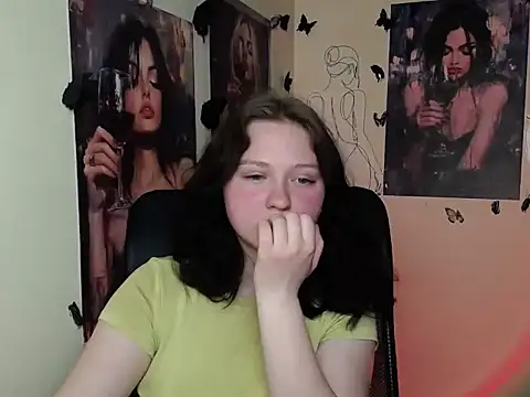 LadyAlice  online show from 22, 4, 2026