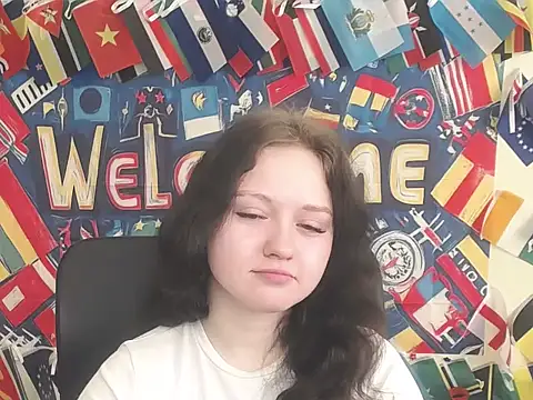 LadyAlice  online show from 2, 4, 2026