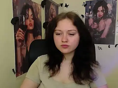 LadyAlice  online show from 13, 4, 2026