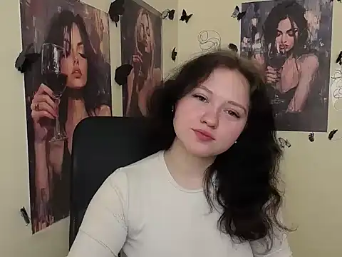 LadyAlice  online show from 4, 4, 2026