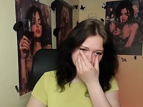 LadyAlice  online show from 9, 4, 2026