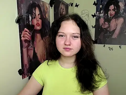 LadyAlice  online show from 19, 9, 2025