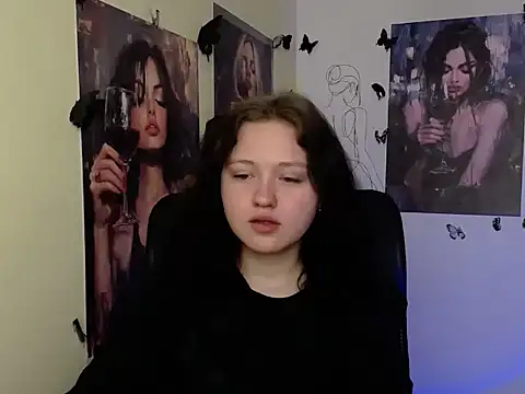 LadyAlice  online show from 21, 4, 2026