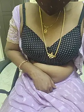 Snapshot of lolida69thamil chatting on 24, 6, 2026 lolida69thamil online show from 24, 6, 2026