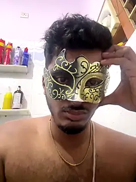 VVcouple online show from 18, 9, 2025