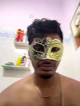 VVcouple online show from 5, 11, 2025