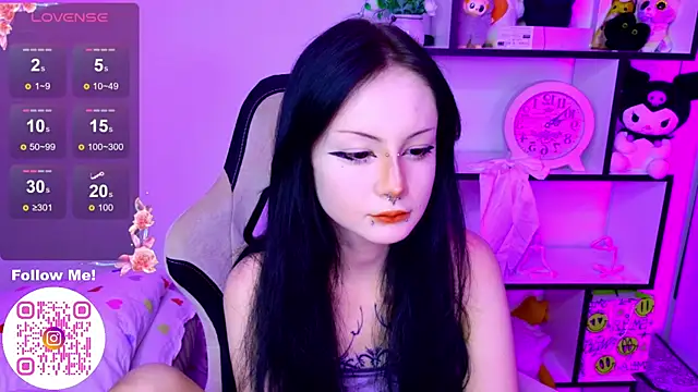 MiaScarlettt online show from 4, 12, 2025