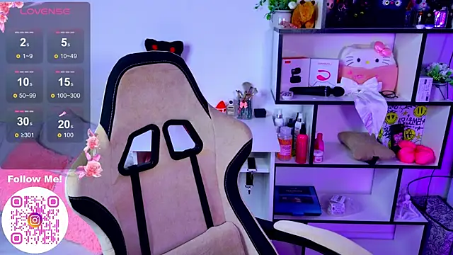 MiaScarlettt online show from 19, 12, 2025