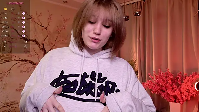 Snapshot of Morvelyn chatting on 27, 11, 2025 Morvelyn online show from 27, 11, 2025