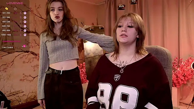 Snapshot of Morvelyn chatting on 24, 11, 2025 Morvelyn online show from 24, 11, 2025