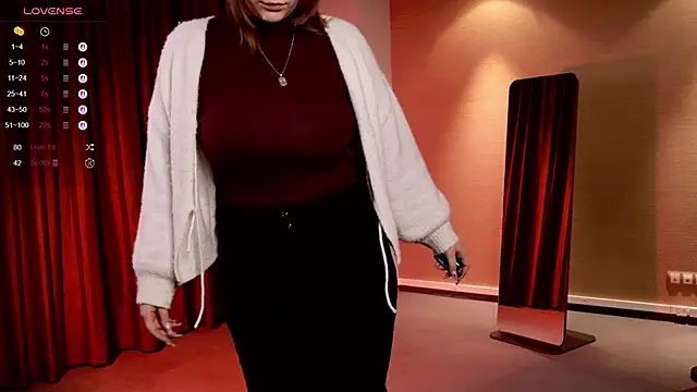 Snapshot of Morvelyn chatting on 1, 12, 2025 Morvelyn online show from 1, 12, 2025