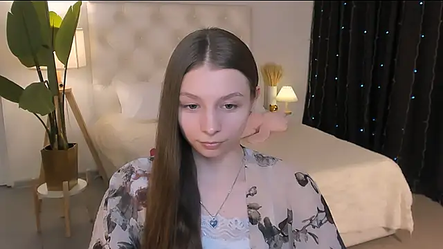 JulieDaniel online show from 1, 4, 2026