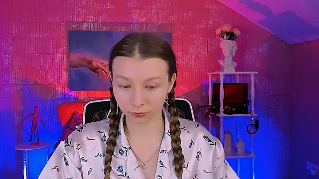 JulieDaniel online show from 24, 11, 2025