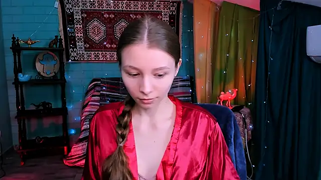 JulieDaniel online show from 16, 4, 2026