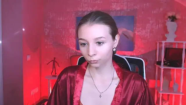 JulieDaniel online show from 24, 7, 2026