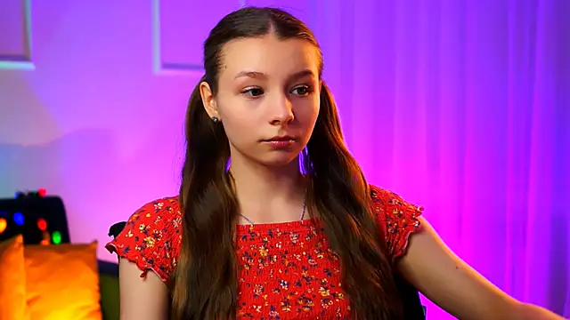 JulieDaniel online show from 6, 2, 2026