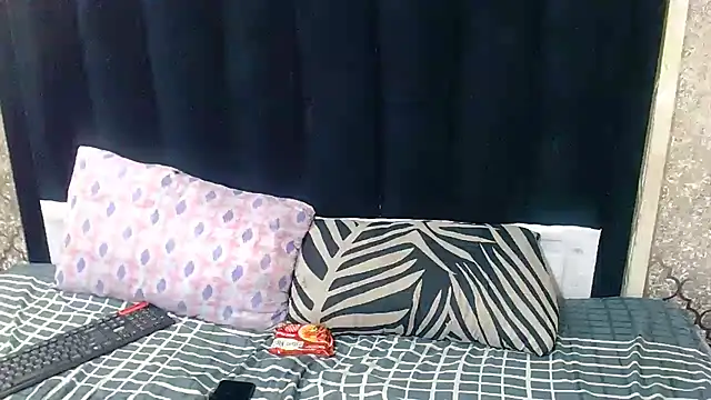 SexyChantyBabe25 online show from 8, 7, 2026