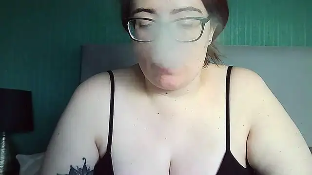 Curvy-BellaX online show from 14, 9, 2025