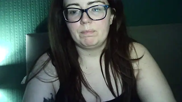 Curvy-BellaX online show from 6, 10, 2025