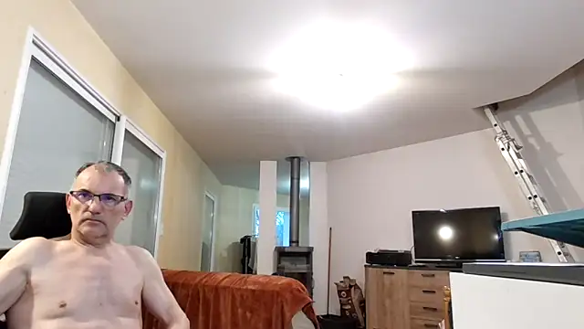 Yanncito1970 online show from 10, 3, 2026